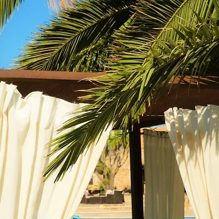 Sa Tanca Hotel *